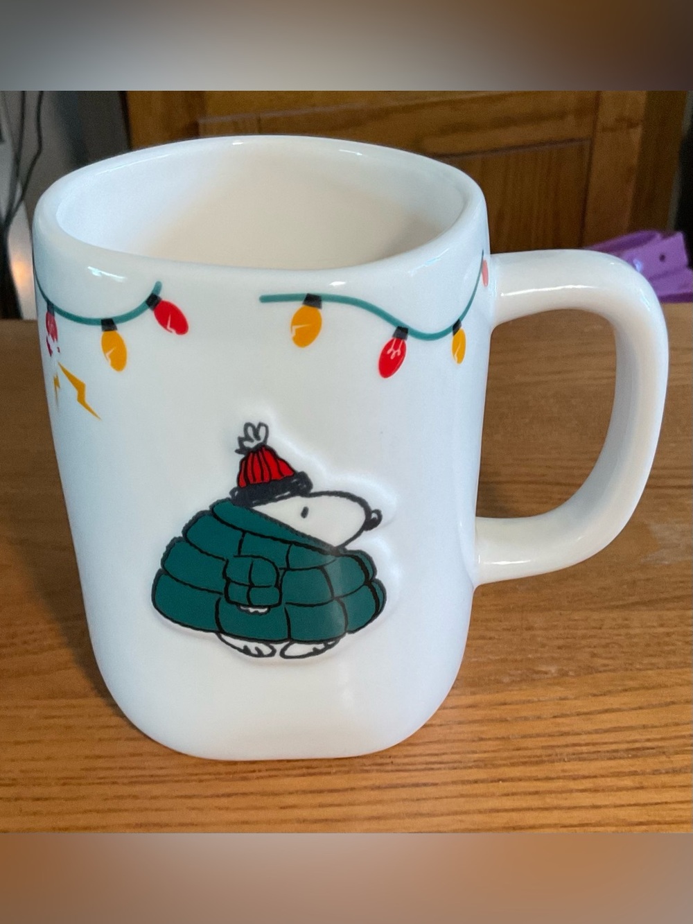 Rae Dunn Peanuts Snoopy Puffer Jacket CURRENT CHRISTMAS MOOD 18 oz Ceramic Mug